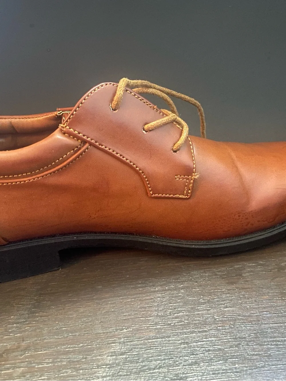 Classic Men's Brown Leather Derby Shoes